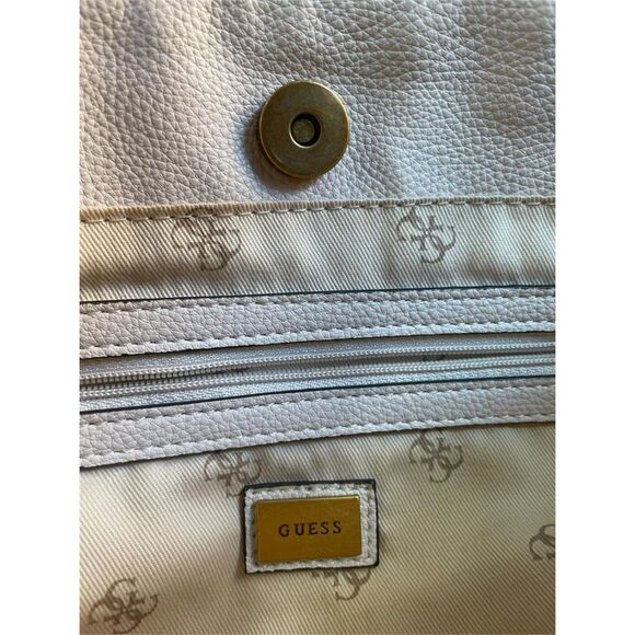 INVENTORY REDUCTION SALE. Guess Noelle Girlfriend Satchel NB - Picture 5 of 6